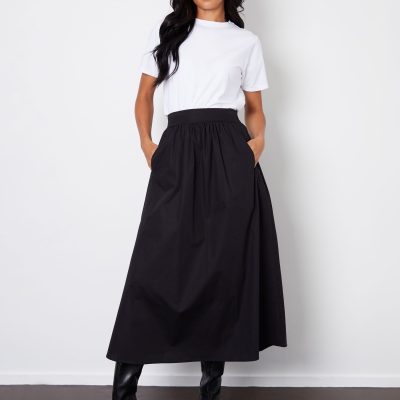 Comely84254 Black Maxi Skirt with Pockets