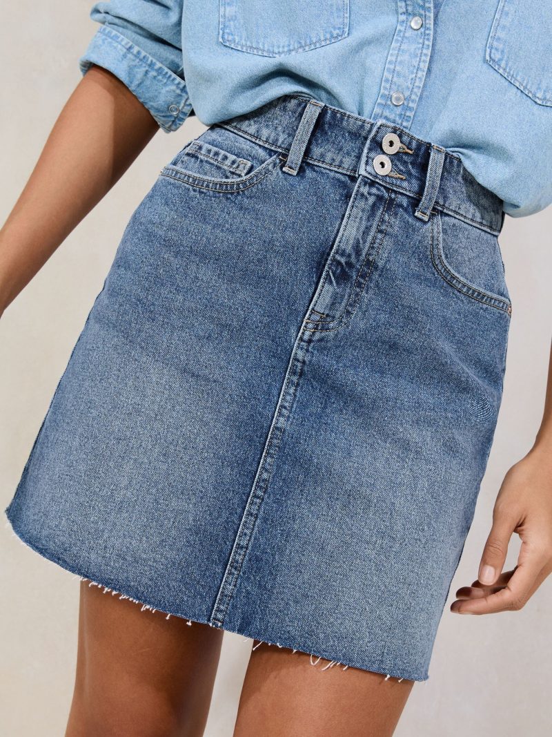 Comely84252 Mid Wash Blue Denim Double Button Waistband Mini Skirt - Image 3