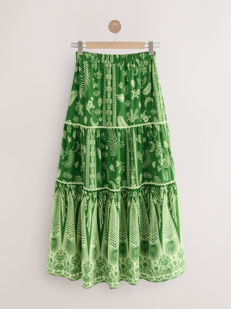 Comely84245 Green Feather Print 100% Cotton Tiered Maxi Skirt - Image 7