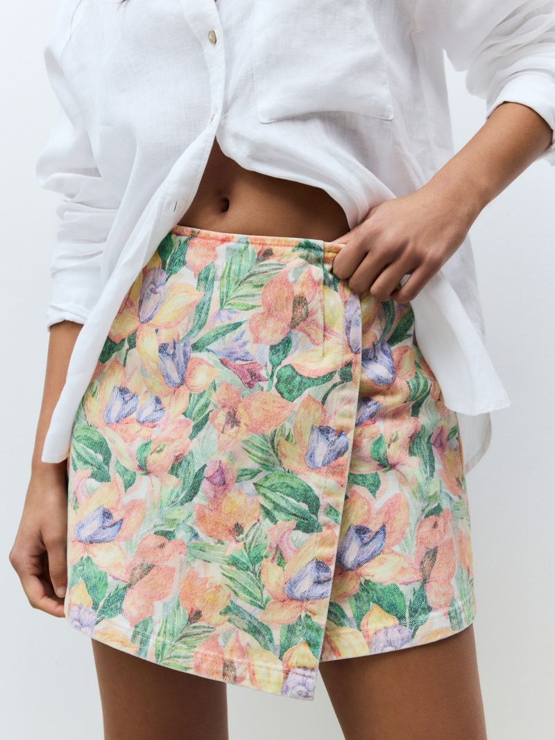 Comely84257 Tropical Print Denim Wrap 100% Cotton Skort - Image 2
